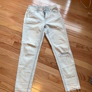 American Eagle Ripped Mom Jeans